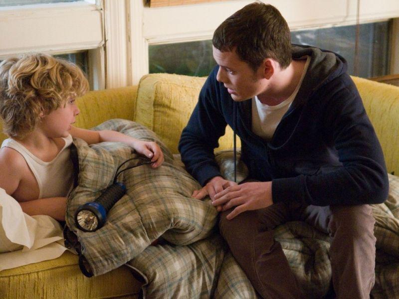 Кадр из фильма Бобер / The Beaver (2011)