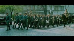 Кадры из фильма Через Гоби и Хинган (1981)