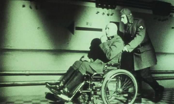 Кадр из фильма Бункер последнего выстрела / Le Bunker de la Derniere Rafale (1981)
