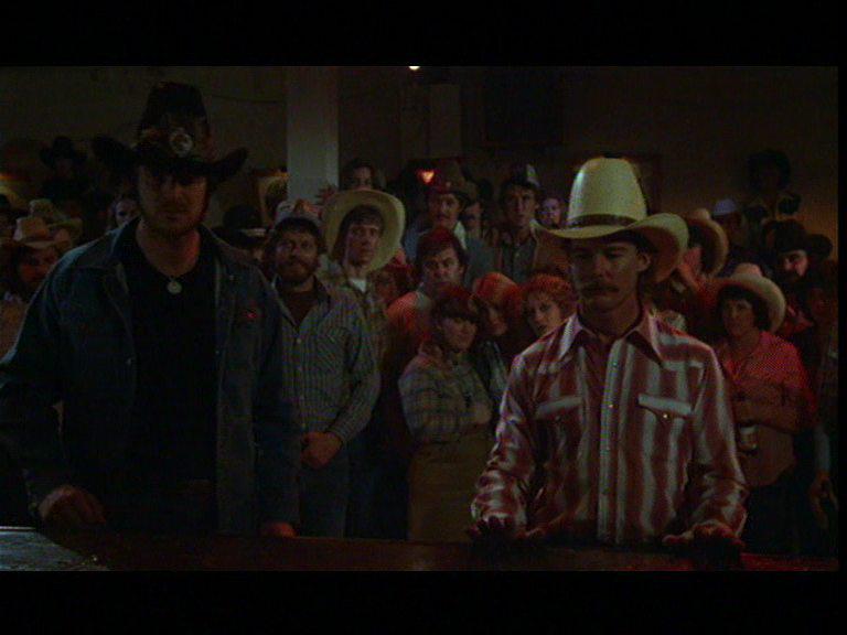 Кадр из фильма Суровая страна / Hard Country (1981)
