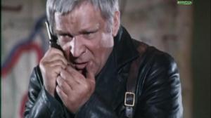 Кадры из фильма Против течения (1981)