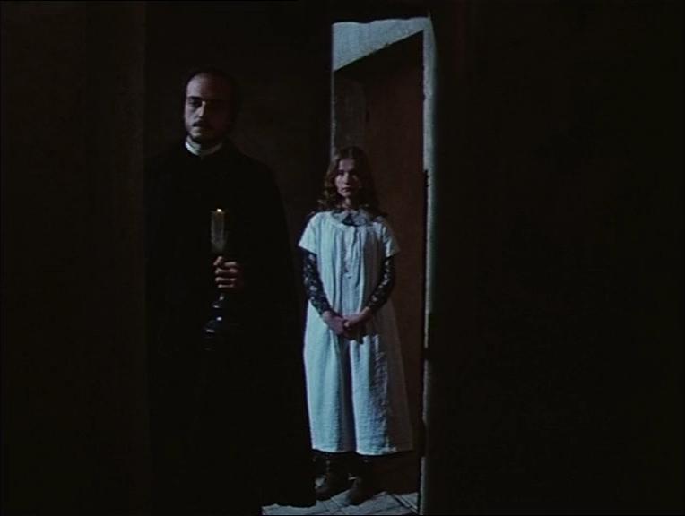 Кадр из фильма Подлинная история дамы с камелиями / La storia vera della signora dalle camelie (1981)
