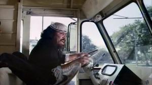 Кадры из фильма Обезьянник / Going Ape! (1981)