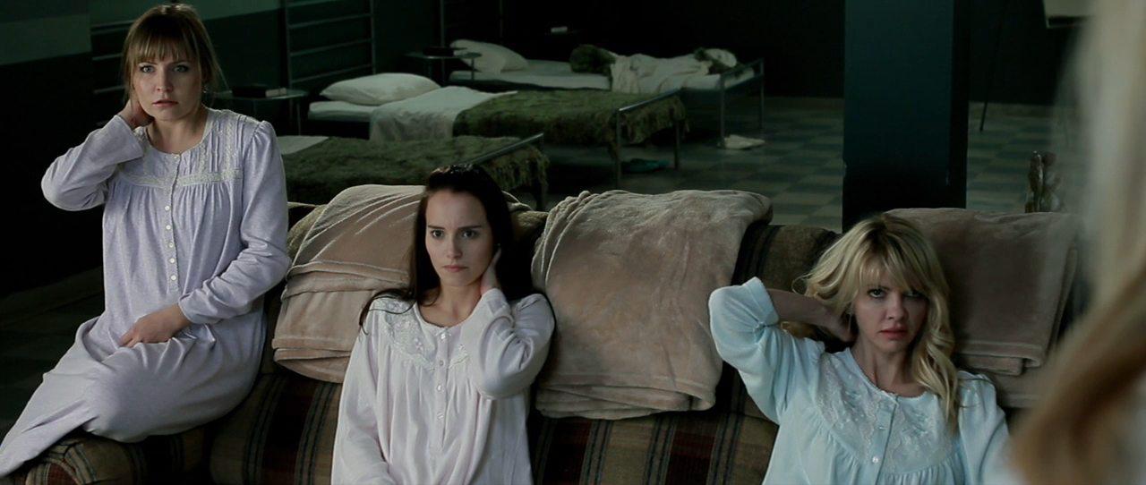 Кадр из фильма Зона жизни / The Life Zone (2011)