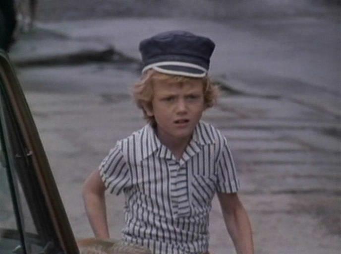 Кадр из фильма Руки вверх! (1981)