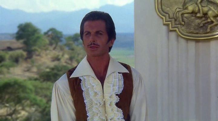 Кадр из фильма Зорро, голубой клинок / Zorro, the Gay Blade (1981)