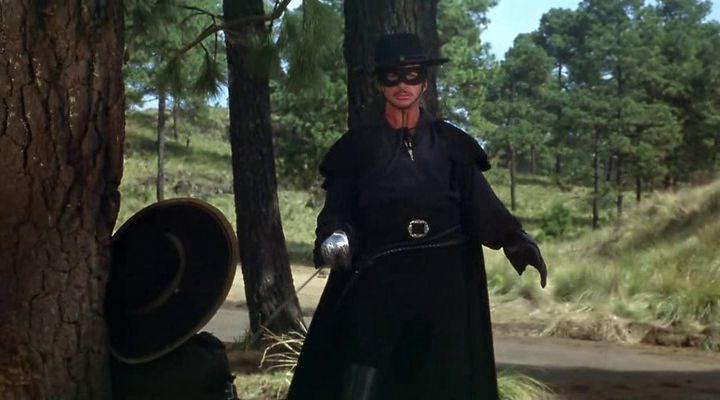 Кадр из фильма Зорро, голубой клинок / Zorro, the Gay Blade (1981)