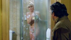 Кадры из фильма Сексуальное просвещение учителей / L'onorevole con l'amante sotto il letto (1981)