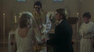 Кадры из фильма Безумства Элоди / Les folies d'Élodie (1981)