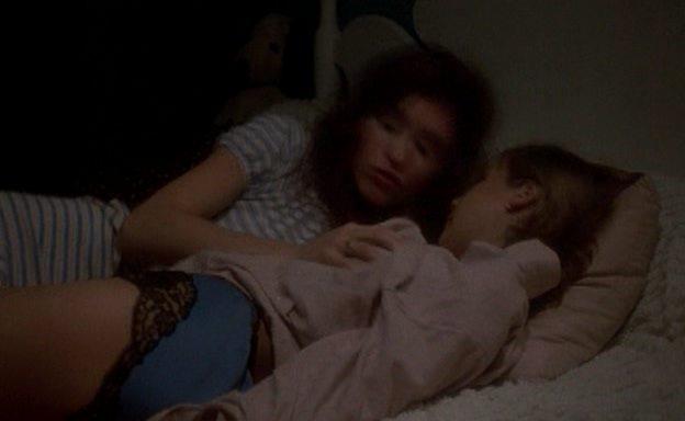 Кадр из фильма Безумства Элоди / Les folies d'Élodie (1981)