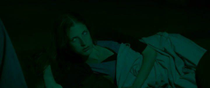 Кадр из фильма Разрушенный / The Collapsed (2011)
