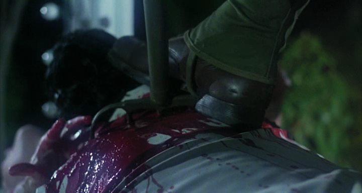 Кадр из фильма Незнакомец / The Prowler (1981)
