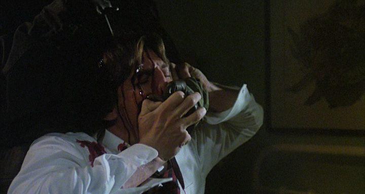 Кадр из фильма Незнакомец / The Prowler (1981)