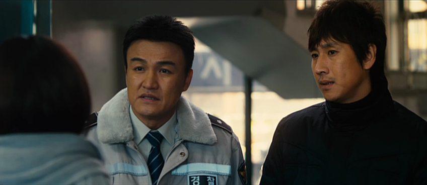 Кадр из фильма Офицер года / Chae-po-wang (2011)
