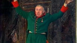 Кадры из фильма Ревизор (1982)