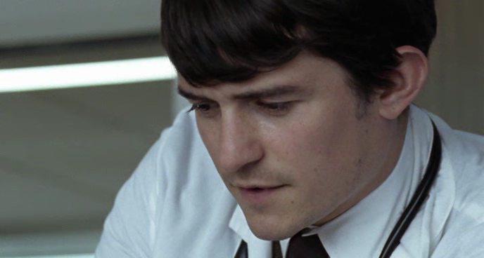 Кадр из фильма Хороший доктор / The Good Doctor (2011)