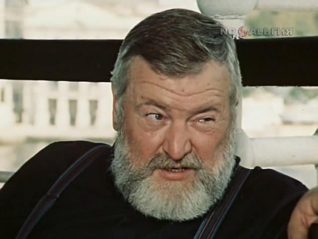 Кадр из фильма Богач, бедняк... (1982)