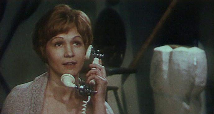 Кадр из фильма Берегите мужчин (1982)