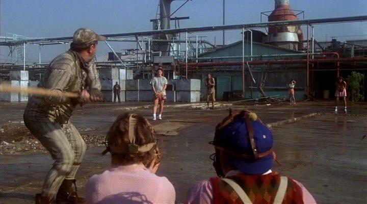 Кадр из фильма Консервный ряд / Cannery Row (1982)