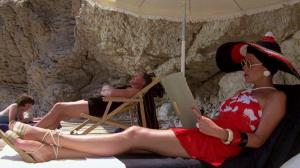 Кадры из фильма Зло под солнцем / Evil Under the Sun (1982)