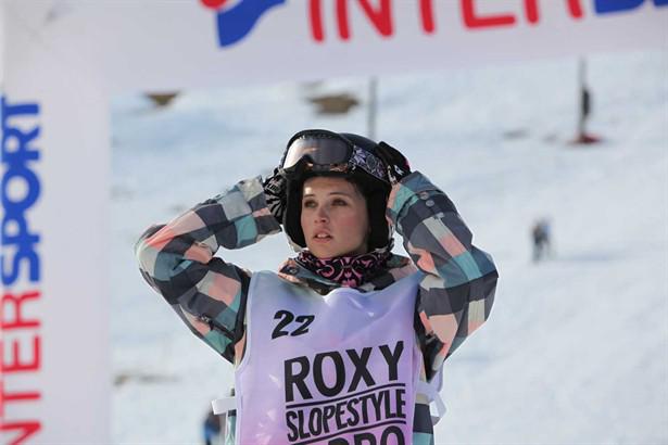 Кадр из фильма Как выйти замуж за миллиардера / Chalet Girl (2011)