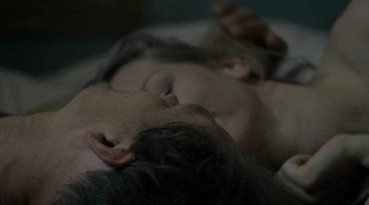 Кадр из фильма Над нами только небо / Über uns das All (2011)