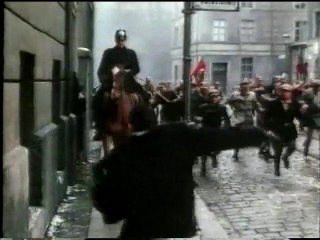 Кадр из фильма Внутри Третьего Рейха / Inside the Third Reich (1982)