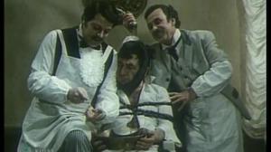 Кадры из фильма Восточный дантист (1982)