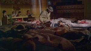 Кадры из фильма Кондор / Dogkeselyu (1982)