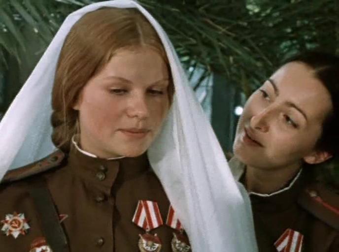 Кадр из фильма В небе "Ночные ведьмы" (1982)