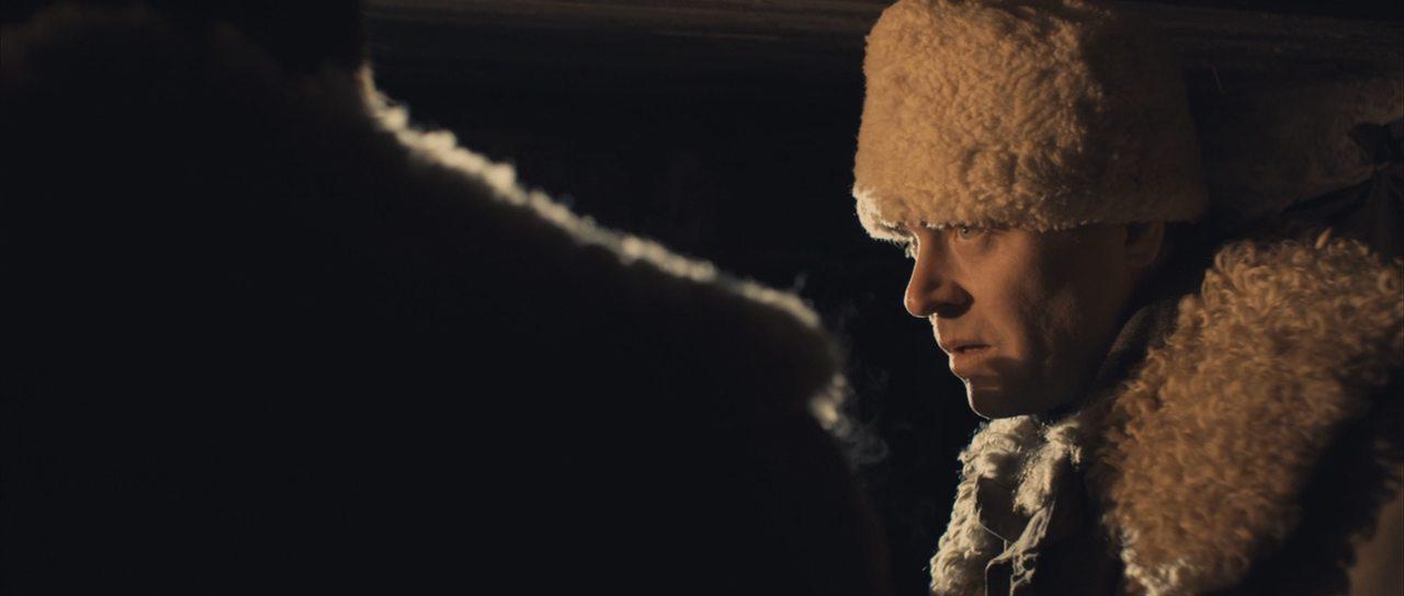 Кадр из фильма Граница / The Shadow Line (2011)