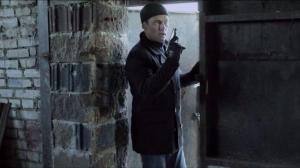 Кадры из фильма Дом на краю (2011)