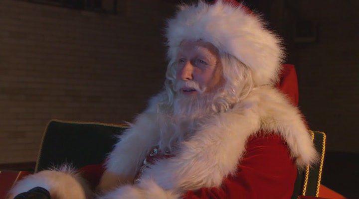 Кадр из фильма Рождественские приключения семейства Фоксов / The Night Before the Night Before Christmas (2010)