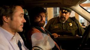 Кадры из фильма Впритык / Due Date (2010)