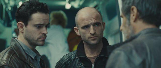 Кадр из фильма Три часа на побег / À bout portant (2010)