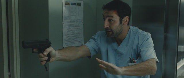 Кадр из фильма Три часа на побег / À bout portant (2010)