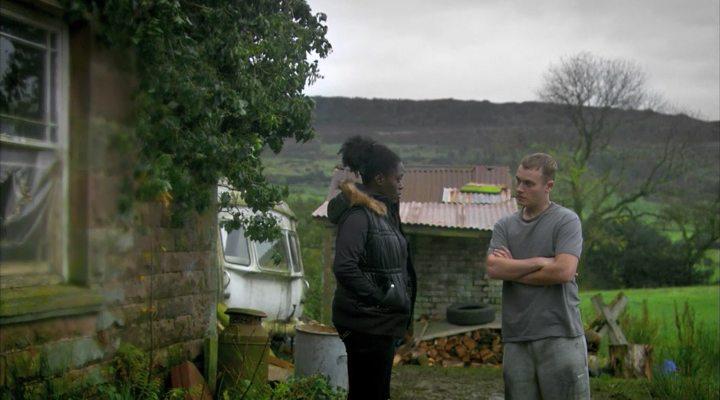 Кадр из фильма Не все собаки кусачие / Some Dogs Bite (2010)