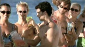 Кадры из фильма Медовый месяц / Life's a Beach (2010)