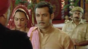 Кадры из фильма Бесстрашный / Dabangg (2010)