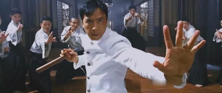 Кадр из фильма Кулак легенды: Возвращение Чен Жена / Jing wu feng yun: Chen Zhen (2010)