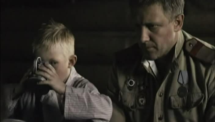 Кадр из фильма Рябиновый вальс (2010)