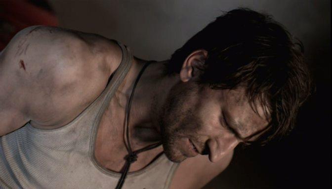 Кадр из фильма Стальные двери / Iron Doors (2010)