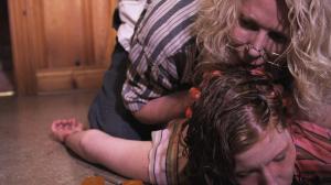 Кадры из фильма Одержимые / La posesión de Emma Evans (2010)