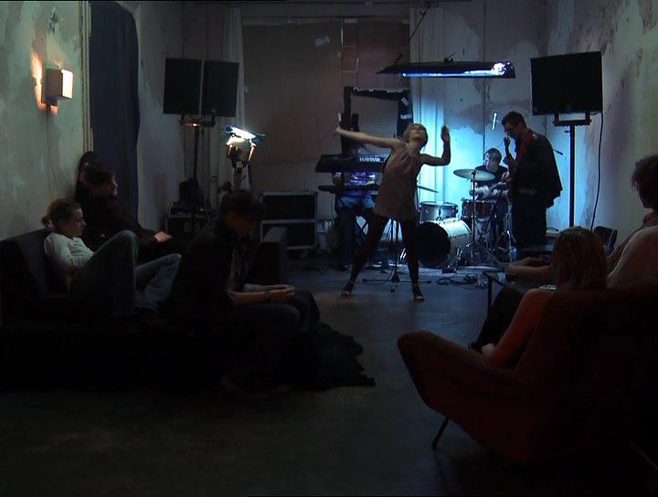 Кадр из фильма Постельные сцены / Bedways (2010)