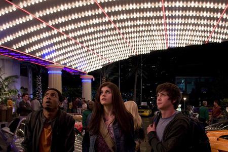 Кадр из фильма Перси Джексон и похититель молний / Percy Jackson & the Olympians: The Lightning Thief (2010)