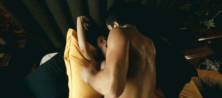 Кадр из фильма Путь дракона / Ejder Kapani (2010)