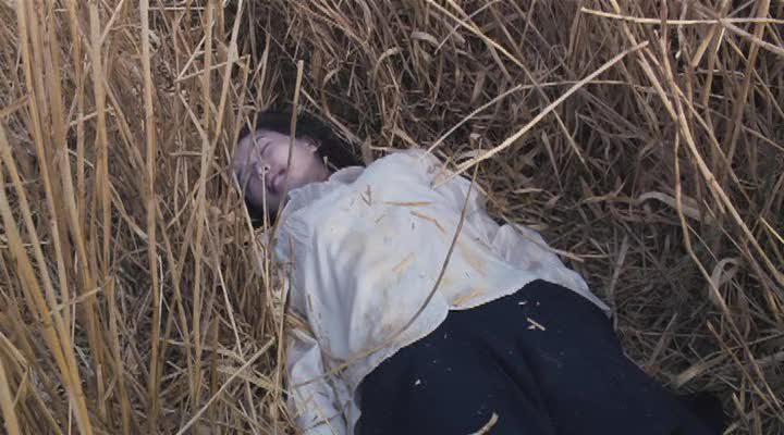Кадр из фильма Убийство у реки / Provincia segreta 2 - I delitti della casa sul fiume (2010)