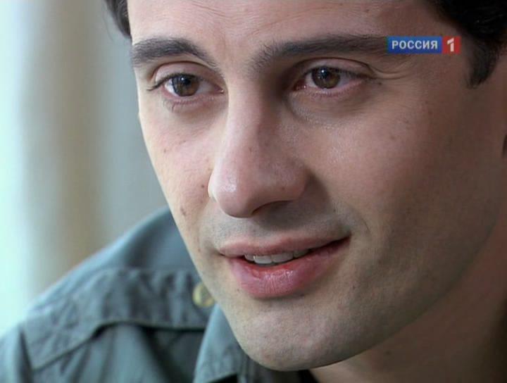 Кадр из фильма Когда цветет сирень (2010)