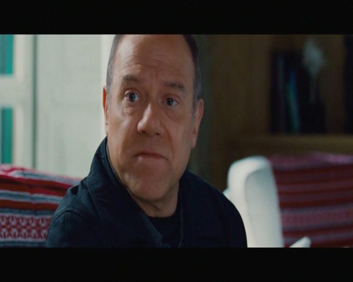 Кадр из фильма Роковая Лара / Io, loro e Lara (2009)