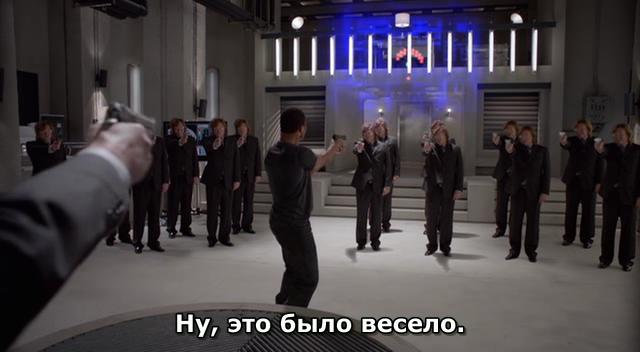 Кадр из фильма Прошивка / Hardwired (2009)